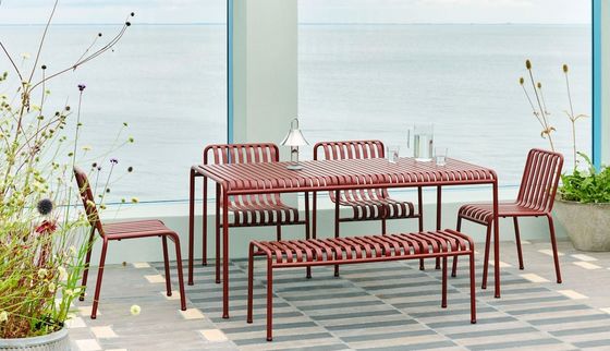 Minimalist Style Outdoor Metal Furniture Set L56 x W47 x H80cm Chair Size Steel Frame