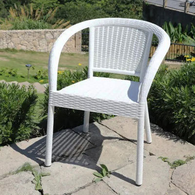 Plastic Rattan Stackable Cafe Dining Arm Chair for Wedding Banquet in Outdoor Garden