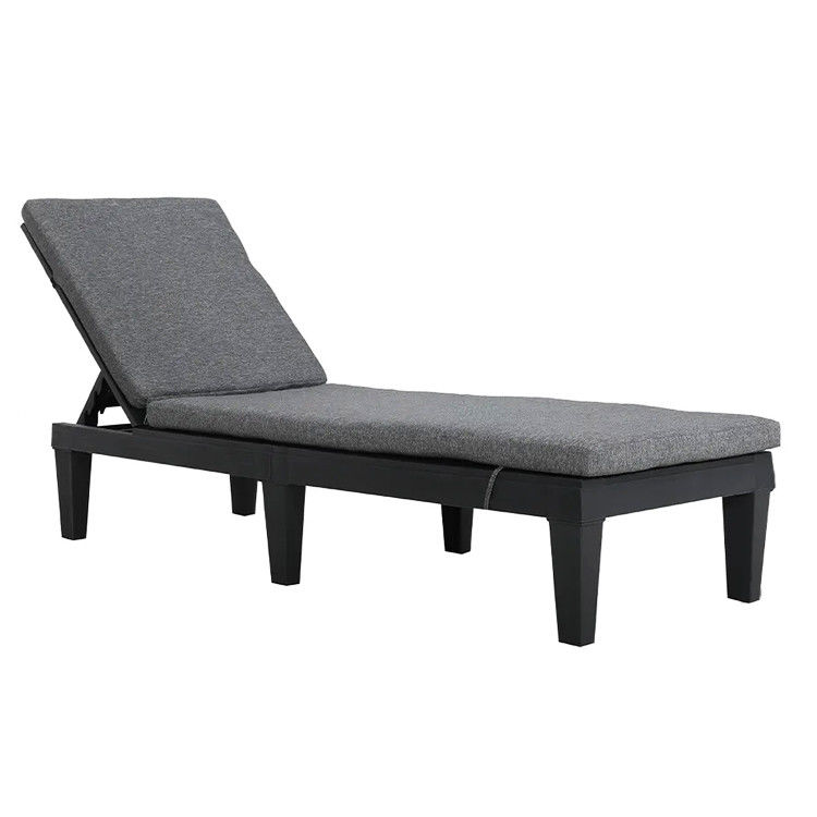 Modern Outdoor Beach Patio Hotel Sun Lounger Chair with Cushion and Stackable Design